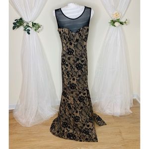 Maria Bonita Lace Mesh Gown